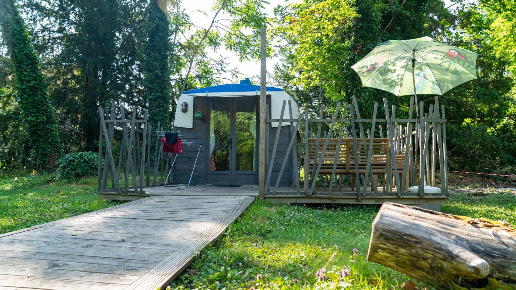 Le Village Des Monedieres Chamberet Экстерьер фото