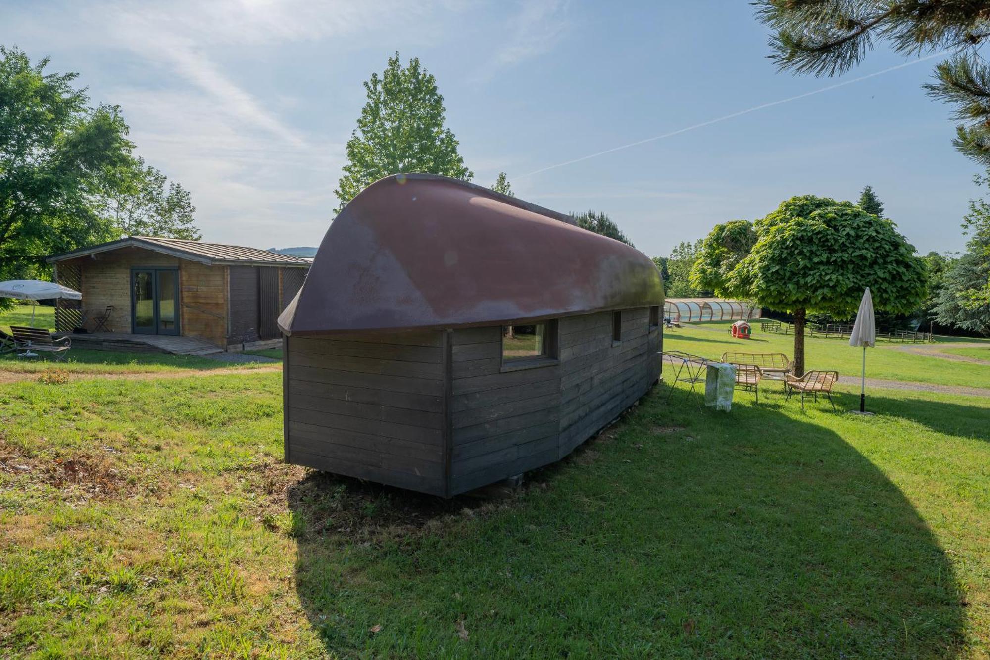Le Village Des Monedieres Chamberet Экстерьер фото